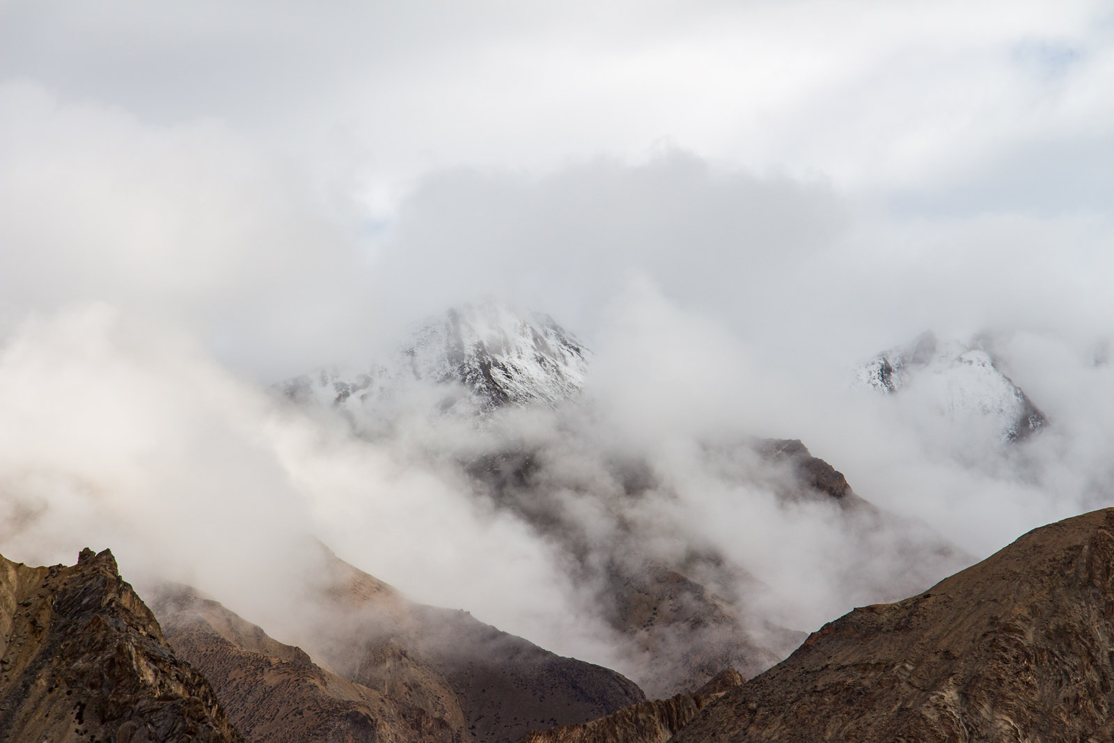 Ladakh 2/4 – Dans les vallées encaissées, là où s’accrochent les nuages